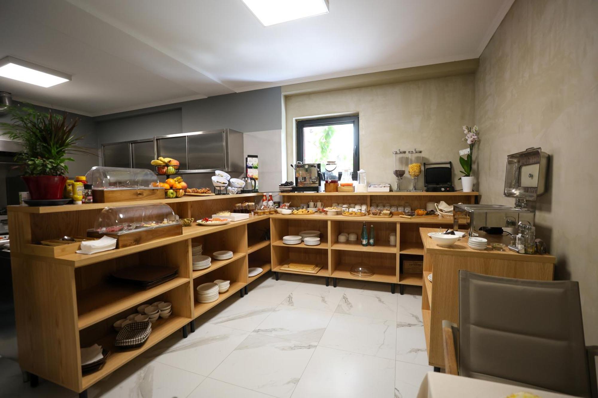 טיראנה Garden Boutique Hotel מראה חיצוני תמונה