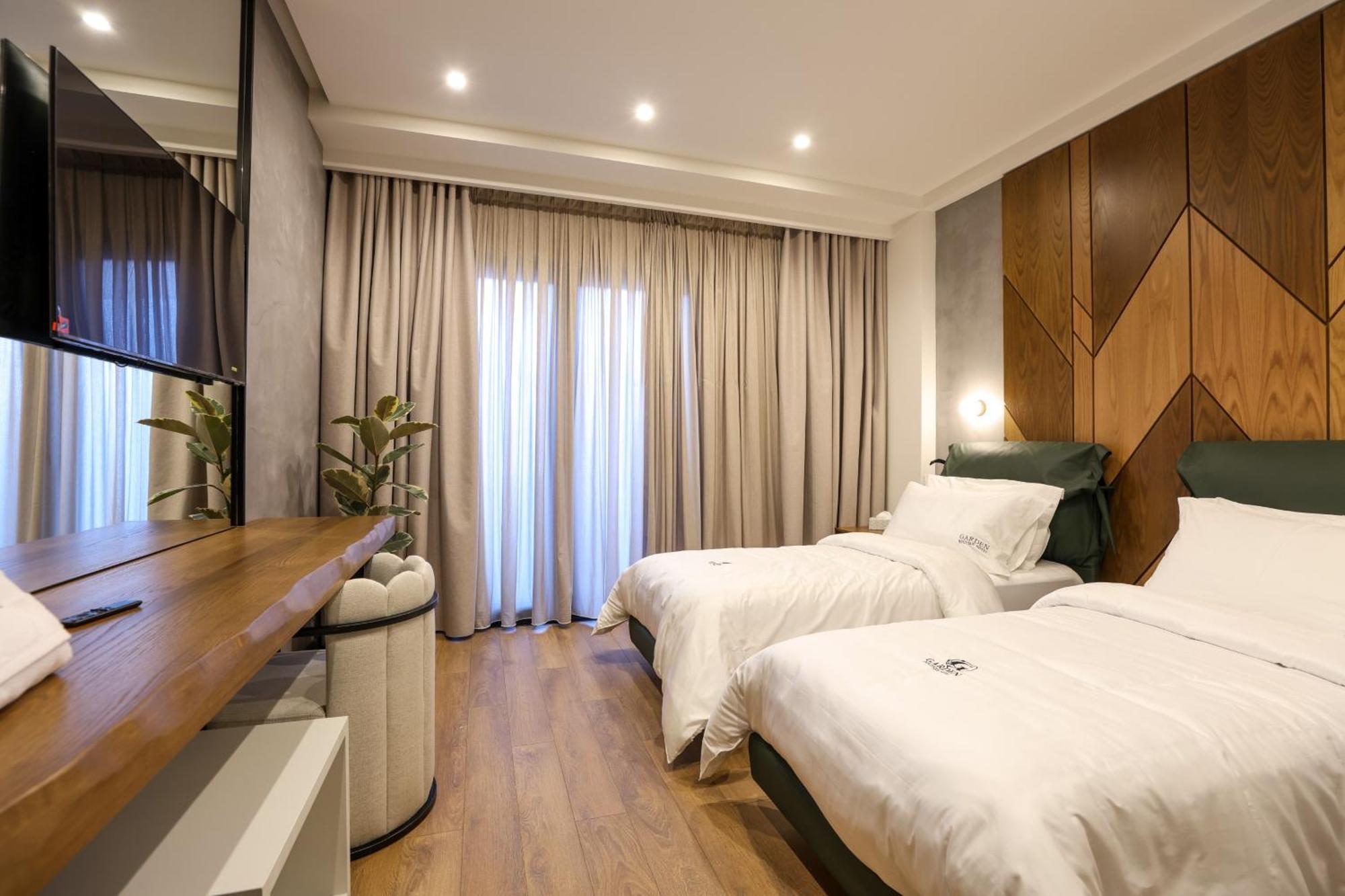 טיראנה Garden Boutique Hotel מראה חיצוני תמונה