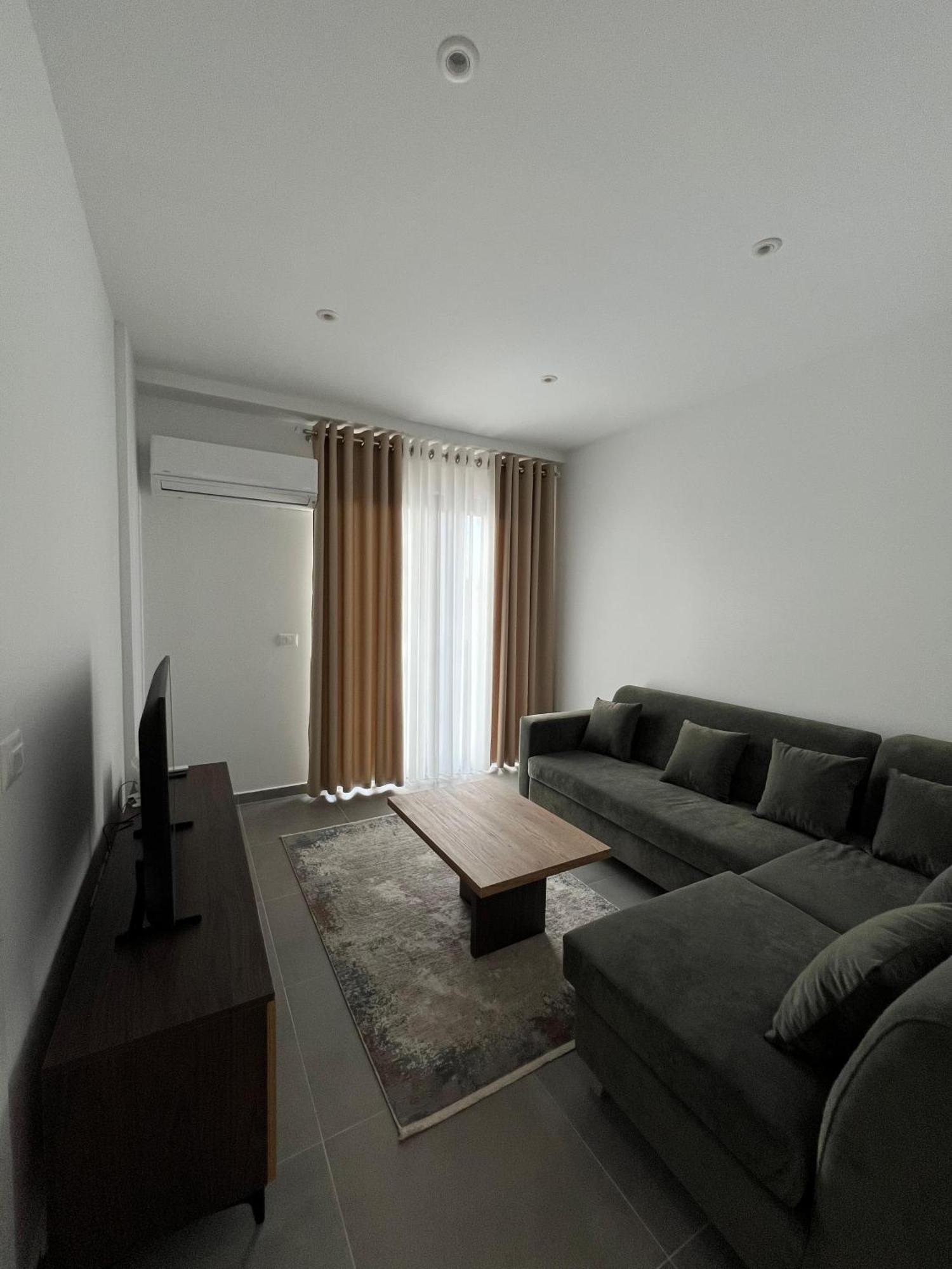 טיראנה Garden Boutique Hotel מראה חיצוני תמונה